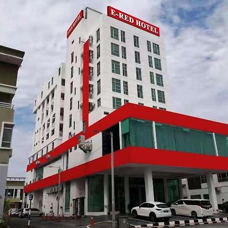 E-Red Hotel Melaka מראה חיצוני תמונה