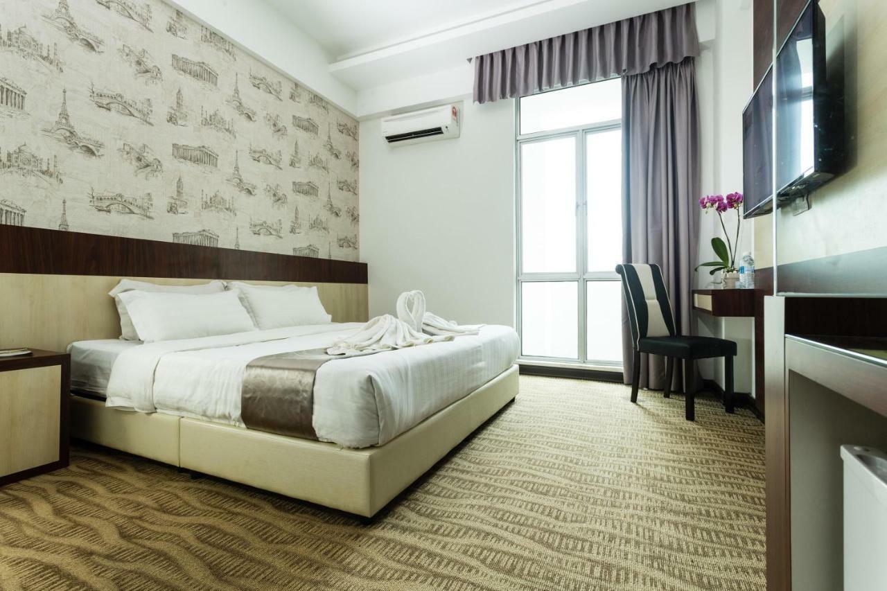 E-Red Hotel Melaka מראה חיצוני תמונה